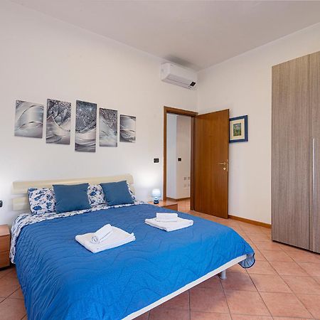 Casa Viotti Monza Apartamento Exterior foto