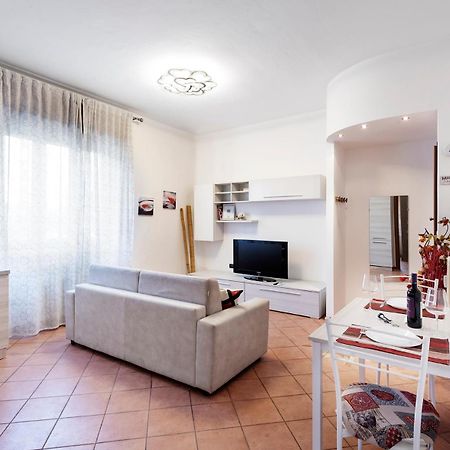 Casa Viotti Monza Apartamento Exterior foto